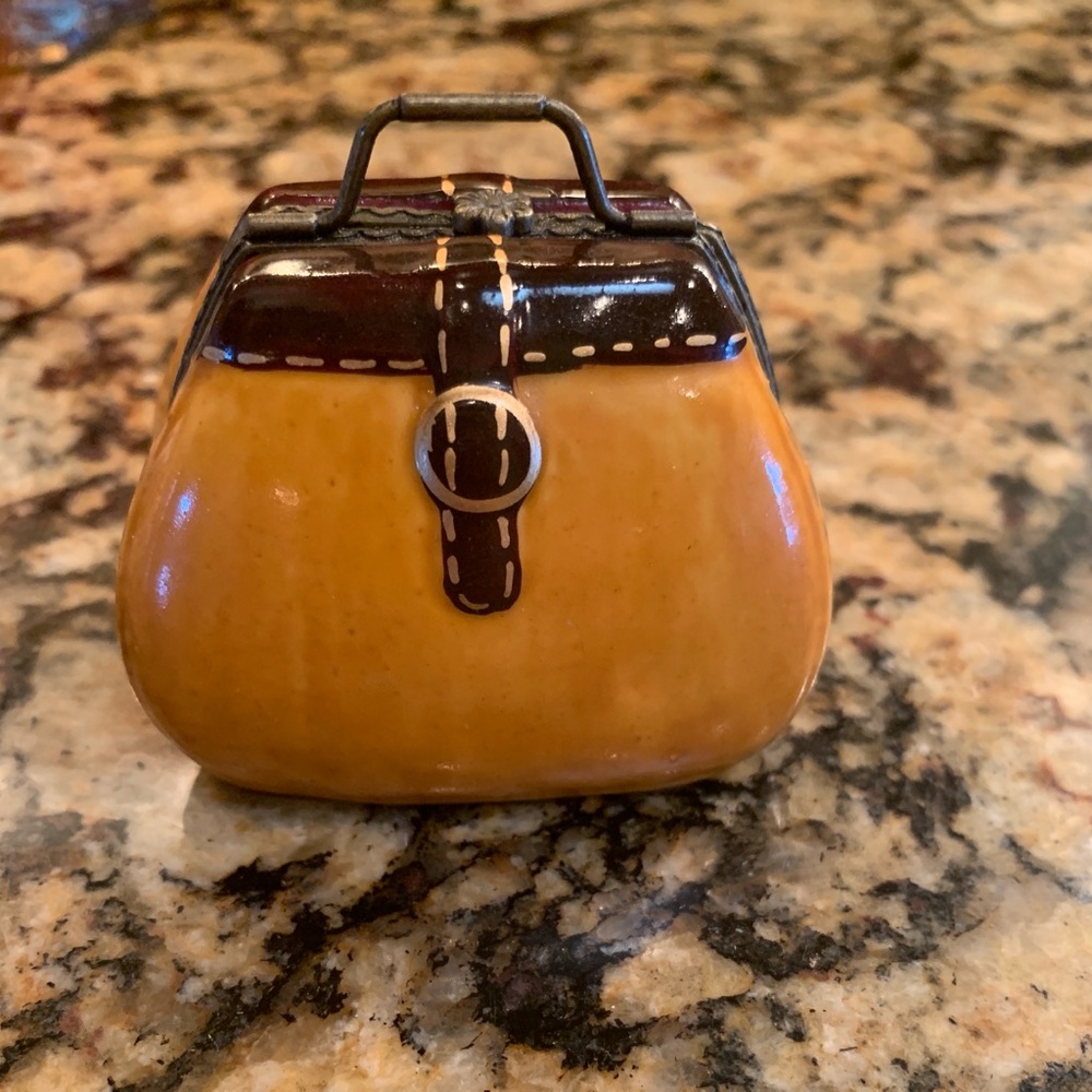 Vintage Darice Glossy Ceramic Satchel Trinket Box
